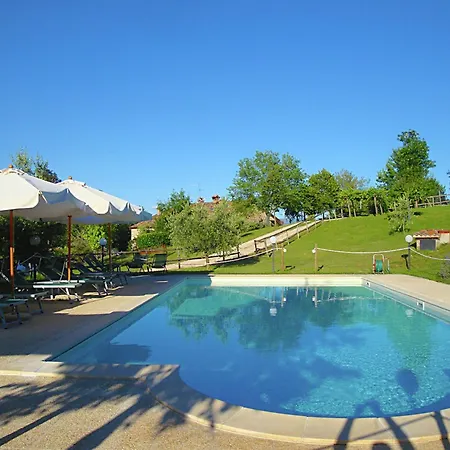 Дом отдыха In Umbria With Pool